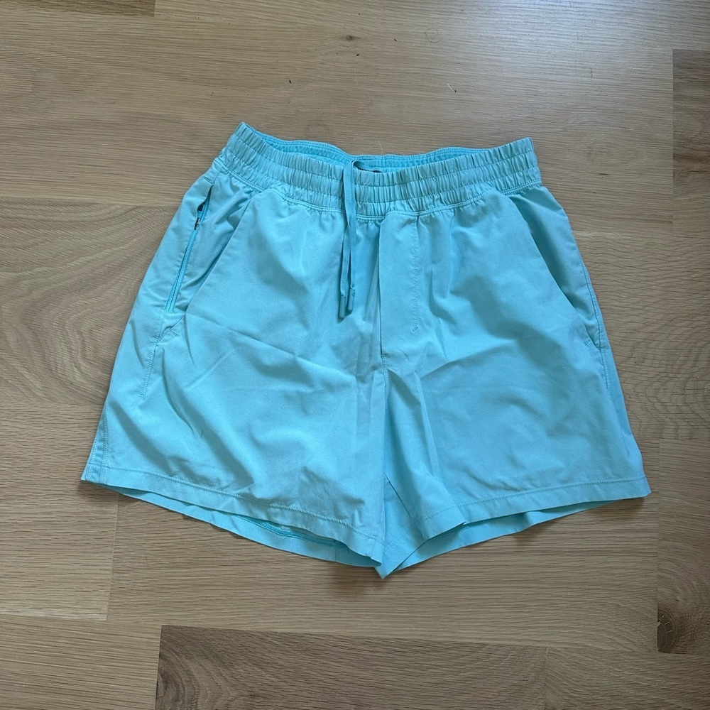 Lululemon Men's Light Aqua Elastic Waist Shorts